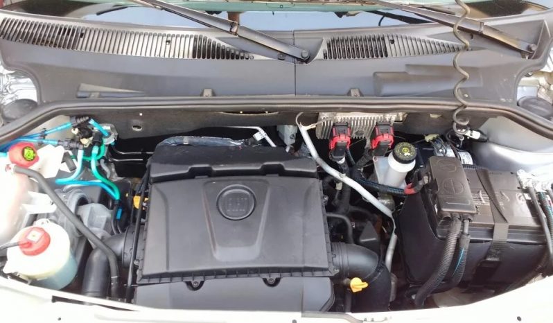 Fiat Doblo 1.8 16v Essence Flex 5p full