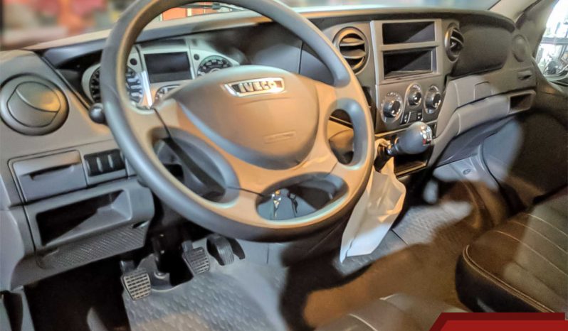 Iveco Daily 35s14 Carroceira full