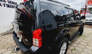 Nissan Pathfinder 2.5 Se 5p full