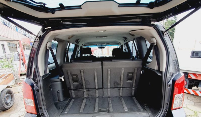 Nissan Pathfinder 2.5 Se 5p full